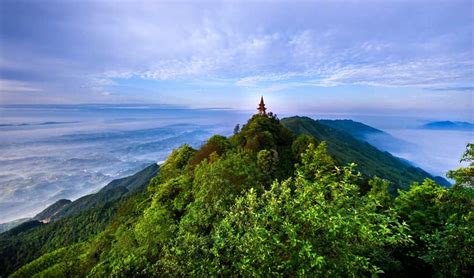 永川有什麼山？山是永川的脊梁，它不仅是自然景观的瑰宝，更是历史文化的见证者。